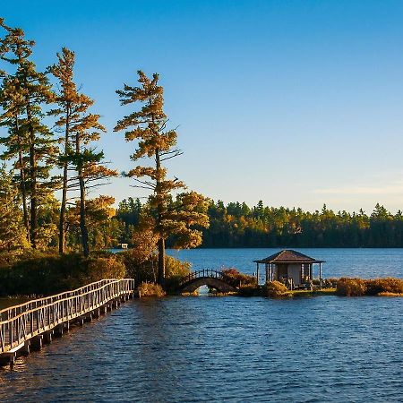 Hotel White Pine Camp Paul Smiths Exteriér fotografie
