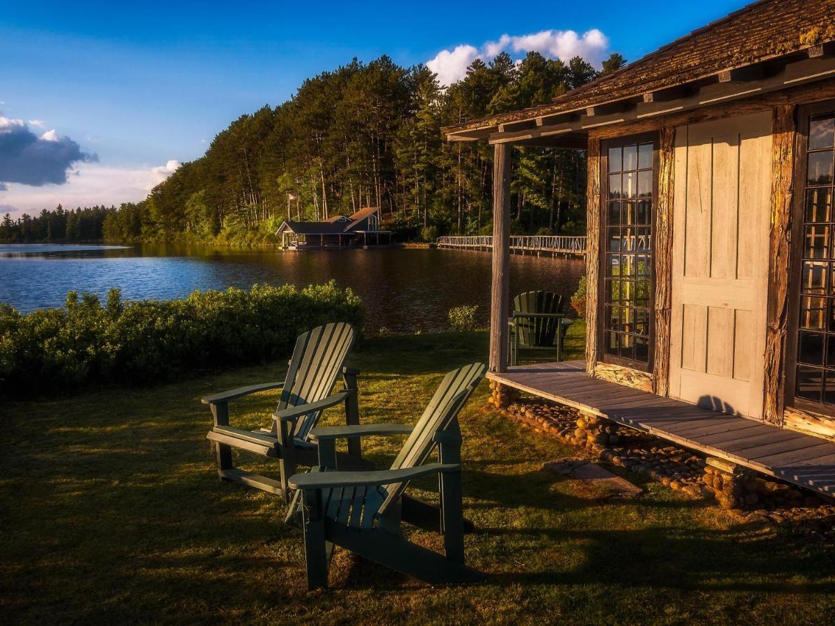 Hotel White Pine Camp Paul Smiths Exteriér fotografie