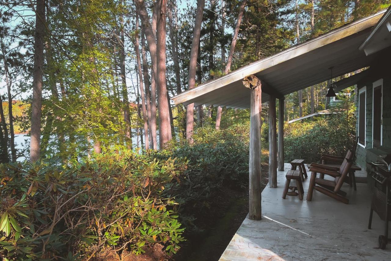 Hotel White Pine Camp Paul Smiths Pokoj fotografie
