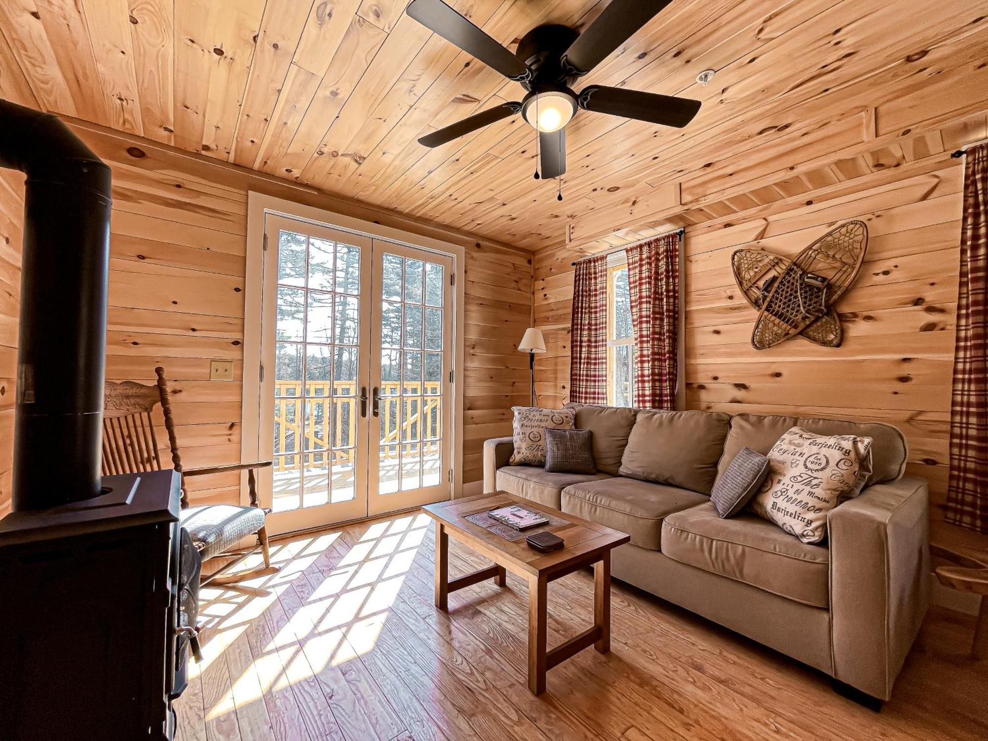 Hotel White Pine Camp Paul Smiths Pokoj fotografie